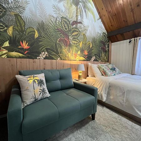 Free Parking, 40 Meters From The Beach, Wi-Fi, Ac Естепона Екстериор снимка